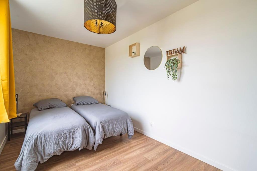 "Le Chaleureux" Appartement Pour 4 Personnes Isles-sur-Suippe Exterior photo