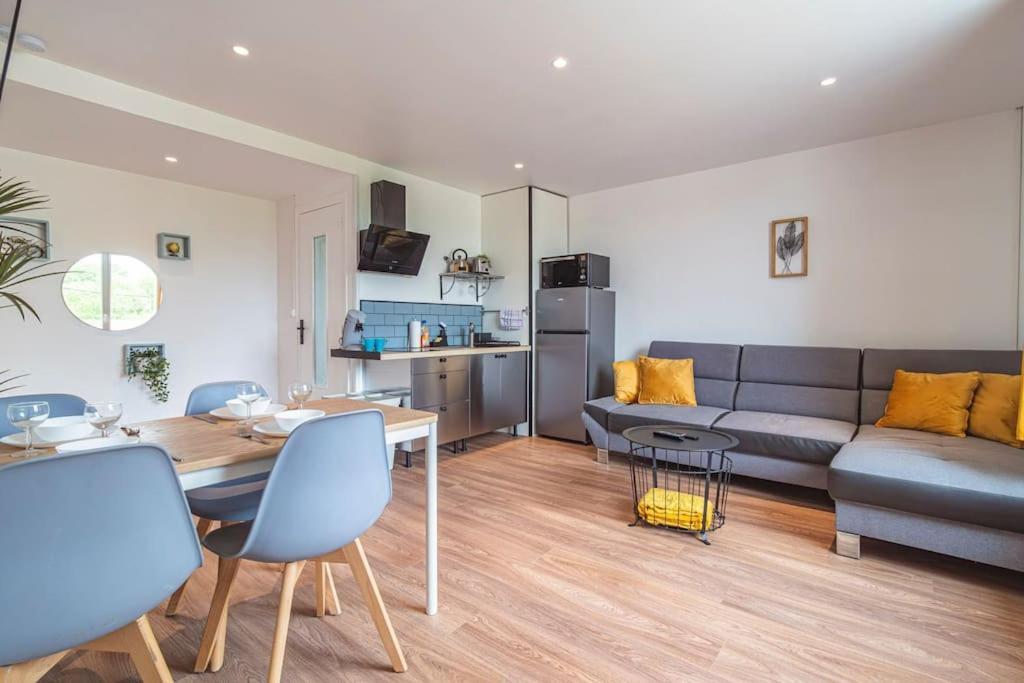 "Le Chaleureux" Appartement Pour 4 Personnes Isles-sur-Suippe Exterior photo