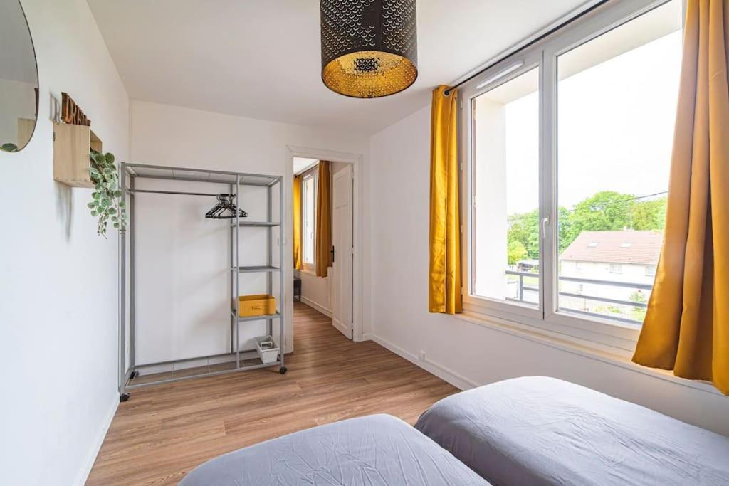 "Le Chaleureux" Appartement Pour 4 Personnes Isles-sur-Suippe Exterior photo